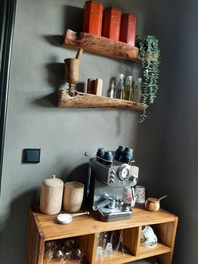 Appartamento De Sarrieshut Houwerzijl Esterno foto