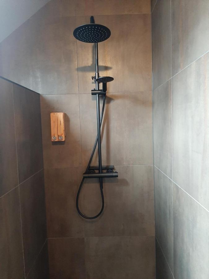 Appartamento De Sarrieshut Houwerzijl Esterno foto