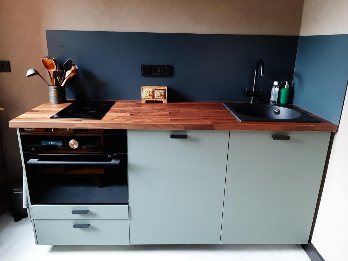 Appartamento De Sarrieshut Houwerzijl Esterno foto
